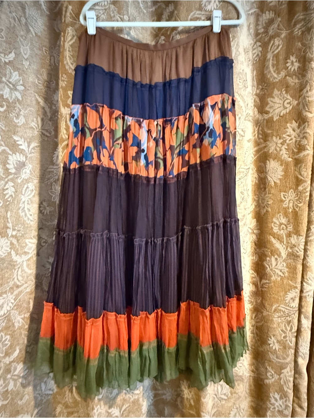 Colorful BCBGMaxazRia Tiered Fully lined maxi Skirt  - size L large NWT